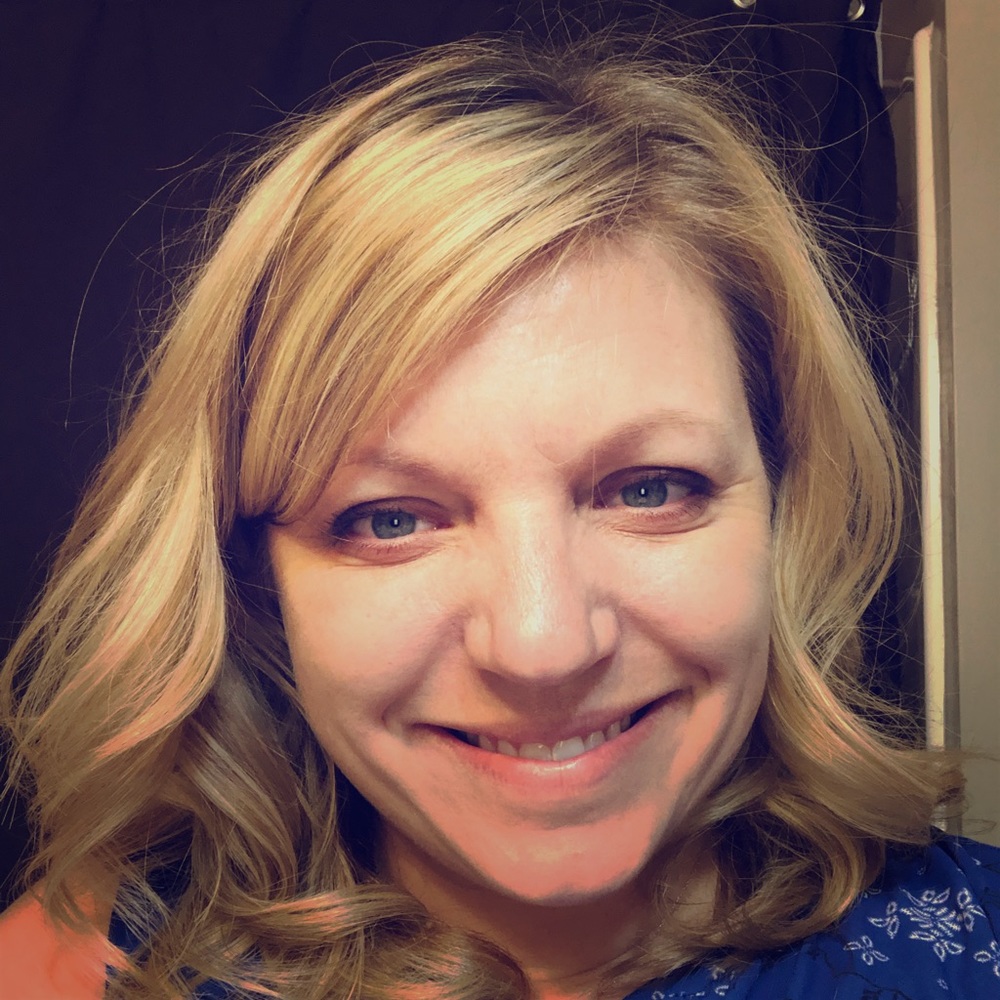 Meet your Posher, Laura